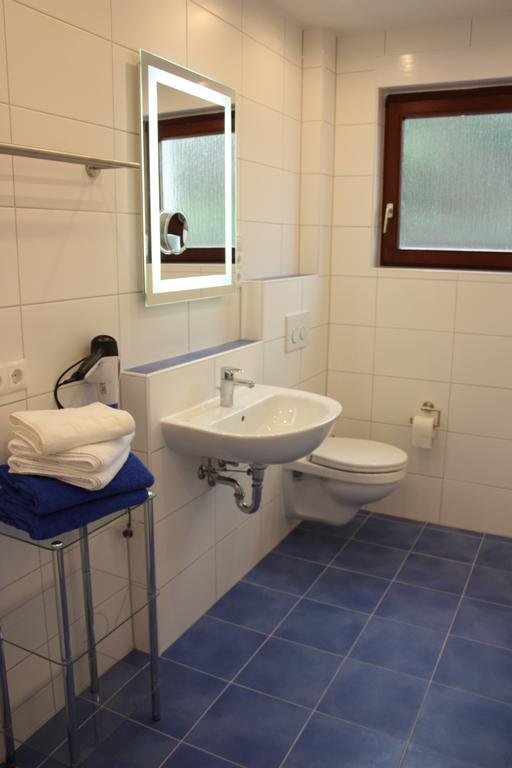 Gaestehaus Burgberg, Weinhaus Fries Kattenes Oda fotoğraf
