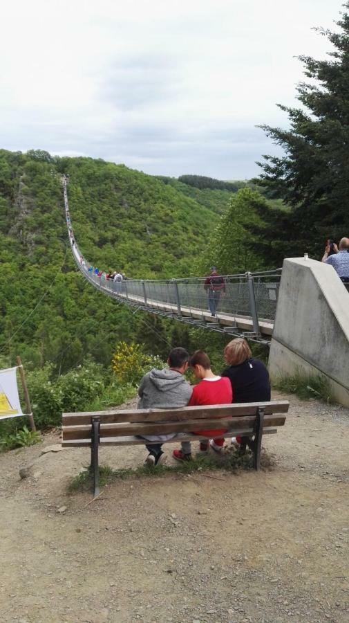 Gaestehaus Burgberg, Weinhaus Fries Kattenes Dış mekan fotoğraf